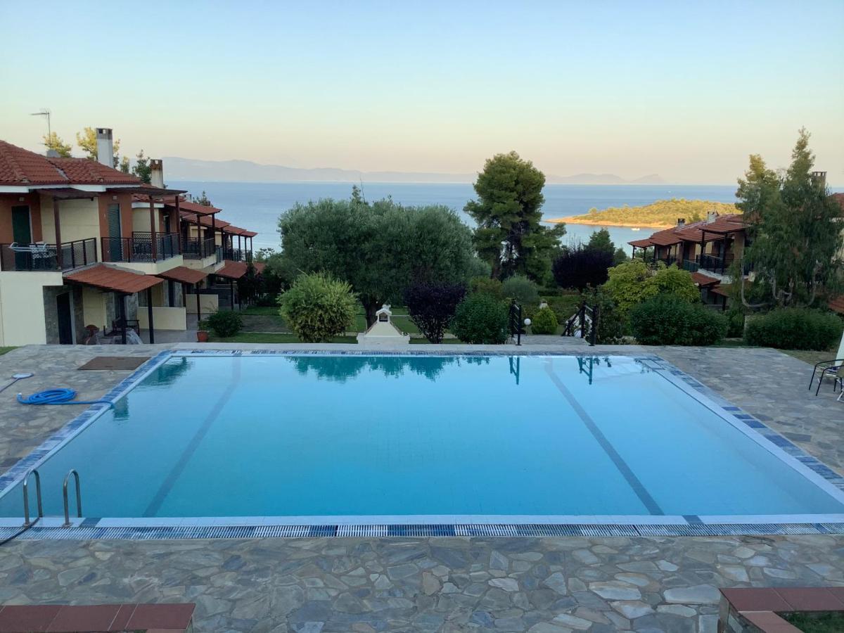 Amazing Villa With Views Sea In Paliouri Eksteriør billede