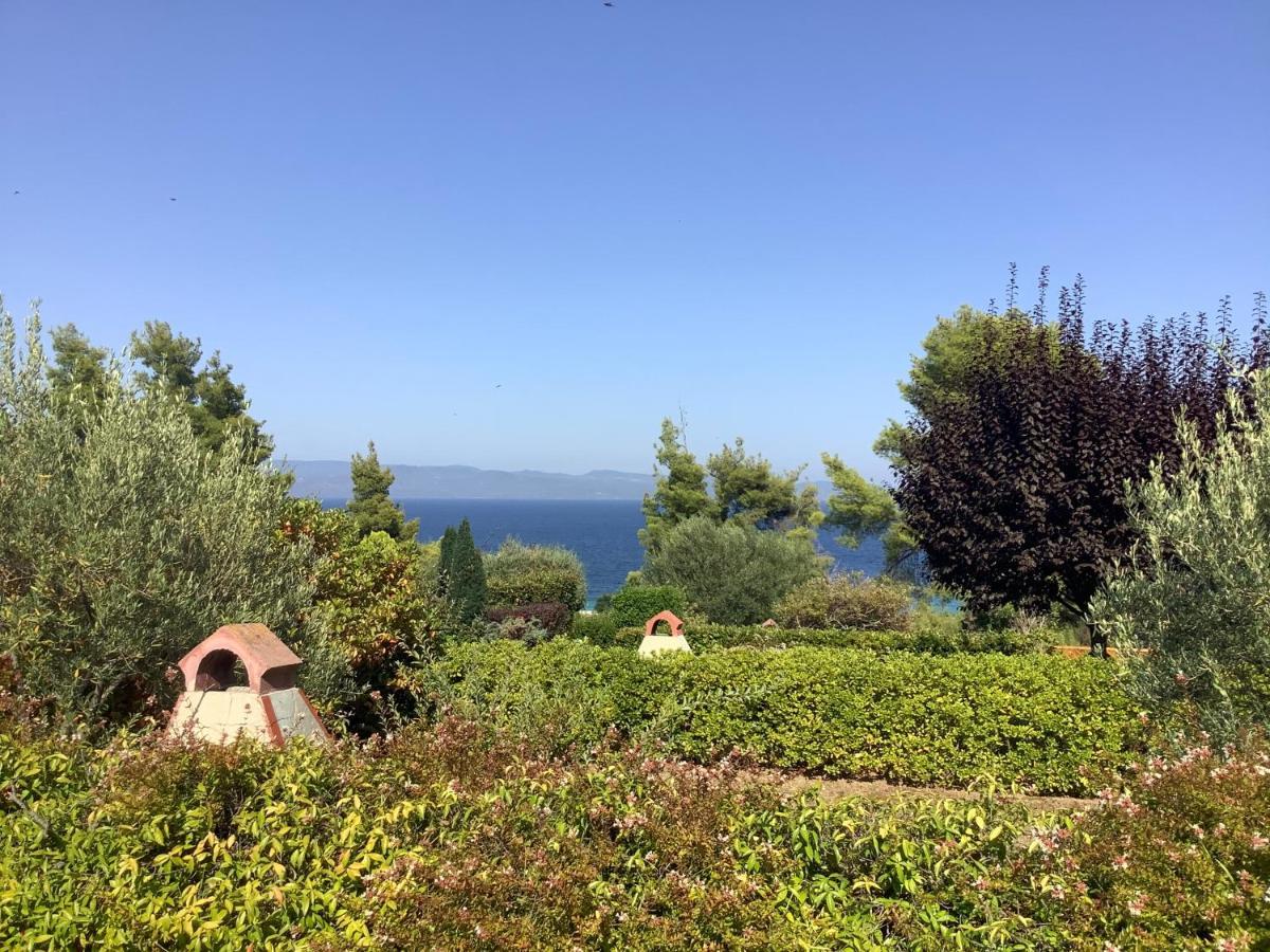 Amazing Villa With Views Sea In Paliouri Eksteriør billede
