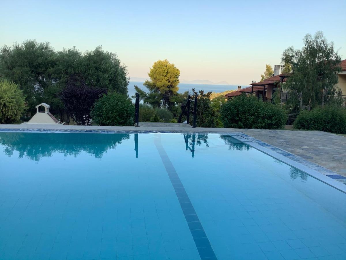 Amazing Villa With Views Sea In Paliouri Eksteriør billede